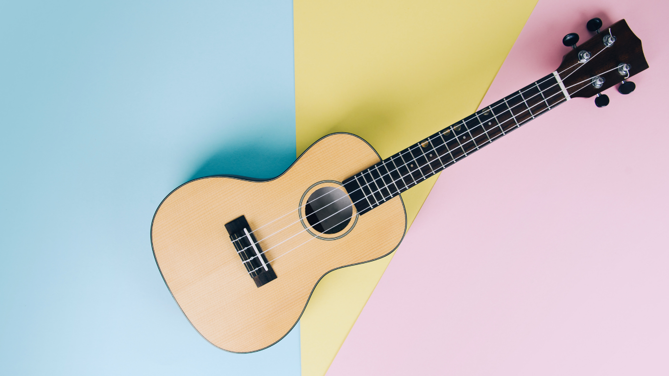 Inicia’t en el món de l’ukulele amb Bromera i Marta Burgos.
